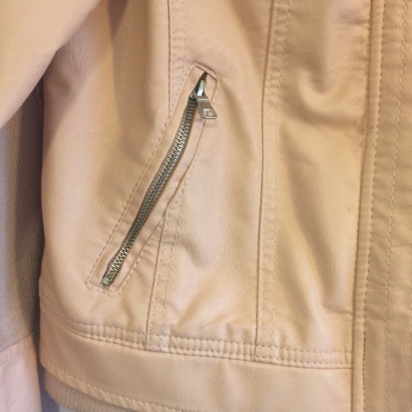 LAST CHANCE! CiSONObyCAVALINI Faux Leather jacket - Picture 3 of 7